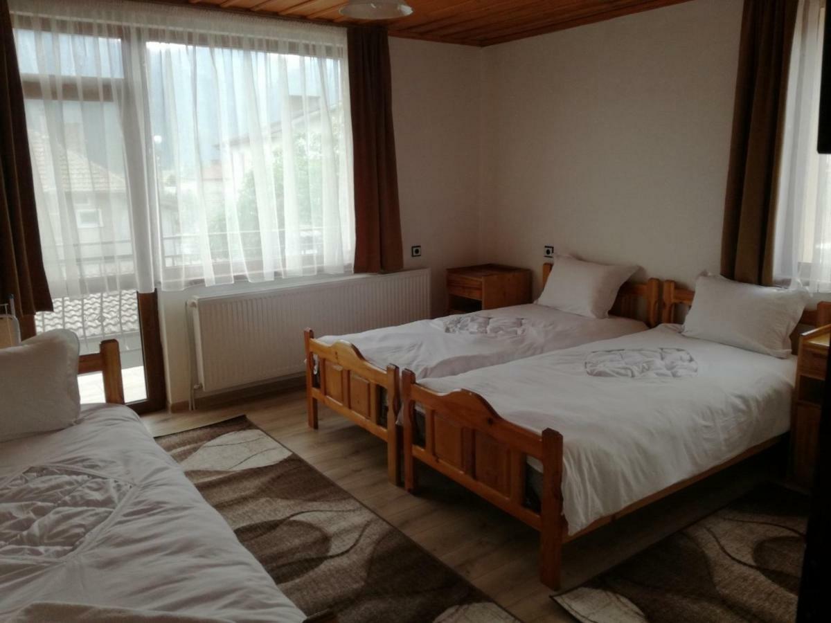 Hotel Къща Генчеви Sarnica Exteriér fotografie